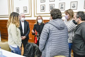 Alicia: “Quiero que construyamos Tucu Tucu de manera colectiva”
