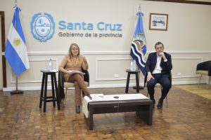 El Gobierno de Santa Cruz y ENOHSA realizaran obras de agua y saneamiento en distintas localidades