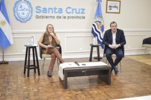 El Gobierno de Santa Cruz y ENOHSA realizaran obras de agua y saneamiento en distintas localidades