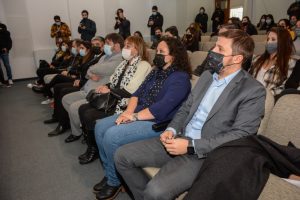 Alicia encabezó la firma de convenios destinados a la formación de agentes para la atención de infancias y adolescencias