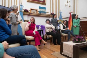 Alicia presentó el Ministerio de la Igualdad e Integración de Santa Cruz en Casa de Gobierno