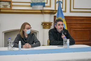 Alicia participó del acto de firma de acta para fortalecer los sistemas sanitarios de Río Gallegos y Río Turbio