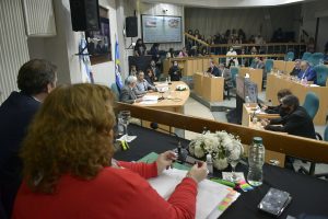 El Ejecutivo Provincial presentó el Informe de Gestión 2022 ante el Poder Legislativo