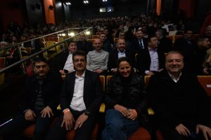 Alicia acompañó a la comunidad de El Calafate en la inauguración del Cine Municipal