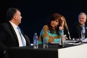 Perczyk: “Inauguramos un centro universitario como una forma de aportar a la educación, la ciencia, la tecnología y el trabajo”