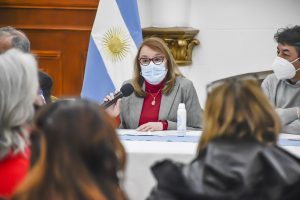 #AUNARFAMILIAS: Santa Cruz otorgará fortalecimiento económico a familias que realicen cuidado transitorio de infancias