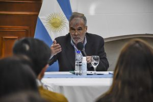 #AUNARFAMILIAS: Santa Cruz otorgará fortalecimiento económico a familias que realicen cuidado transitorio de infancias