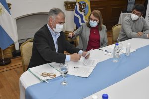 #AUNARFAMILIAS: Santa Cruz otorgará fortalecimiento económico a familias que realicen cuidado transitorio de infancias