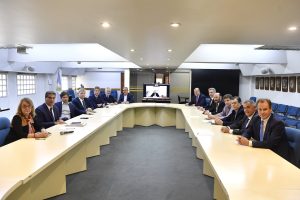 Alicia: “Dimos a conocer nuestra visión sobre la situación económica producto de la corrida cambiaria”