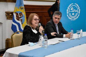 Alicia: "Este convenio es una base para el desarrollo en materia energética, inversión y empleo en Santa Cruz”