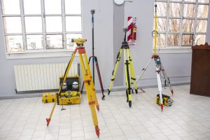 Alicia realizó entrega de equipamiento a Vialidad Provincial