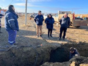 Servicios Públicos continúa con los trabajos de conexiones domiciliarias en Rio Gallegos