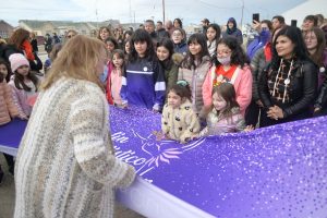 Alicia inauguró obras y homenajeó a veteranos de guerra de Malvinas en Puerto Santa Cruz