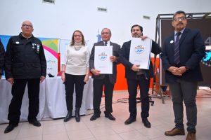 Alicia inauguró obras y homenajeó a veteranos de guerra de Malvinas en Puerto Santa Cruz