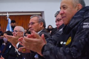 Alicia anunció la construcción de seis nuevas escuelas técnicas en Santa Cruz
