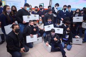 Alicia anunció la construcción de seis nuevas escuelas técnicas en Santa Cruz