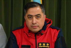El Gobierno realizó la entrega de uniformes y motobomba para el personal de Los Antiguos