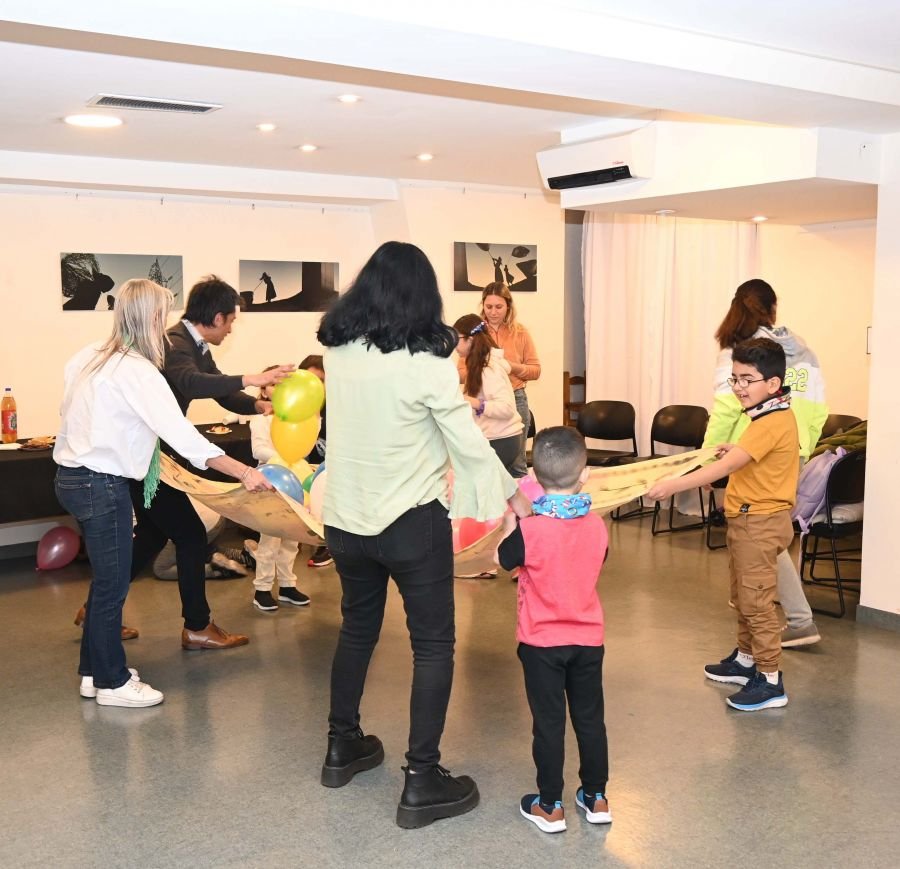 La Casa de Santa Cruz celebró el Día de las Infancias