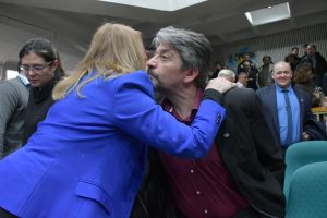 Garrido: "Todos los espacios políticos de la sociedad tomemos la mejor herramienta, que es la palabra”