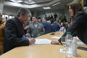 Garrido: "Todos los espacios políticos de la sociedad tomemos la mejor herramienta, que es la palabra”