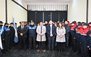 De La Torre: “El Cuartel de Bomberos de Julia Dufour es una inversión muy importante del Gobierno a través del Fondo UNIRSE”