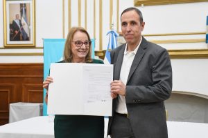 Jornada Histórica: Alicia puso en funciones al nuevo directorio de la Caja de Servicios Sociales