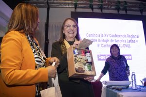 Simone: “Alicia Kirchner es un faro cuando uno tiene que pensar cómo diseñar una política pública”