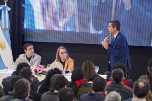 Cresto: “Esta obra de cloacas va a preparar a Río Gallegos para los próximos 40 años”