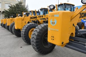 Hechos Para Crecer: Alicia presentó la adquisición de nuevas motoniveladoras