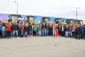 Hechos Para Crecer: Alicia presentó la adquisición de nuevas motoniveladoras