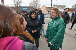 Hechos Para Crecer: Alicia presentó la adquisición de nuevas motoniveladoras