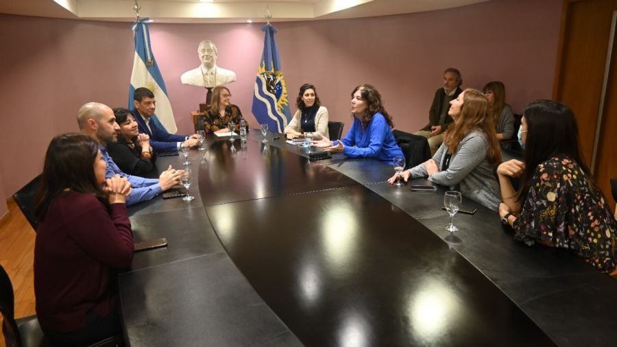 Alicia firmó convenio con la Universidad Jauretche para dictar diplomatura en violencias por razones de género