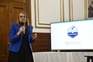 Alicia presentó el programa de tarifa social “Vale Santa Cruz”