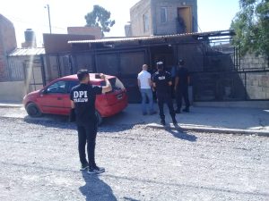 La Policía de Santa Cruz efectuó un allanamiento en la localidad de Trelew