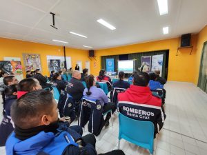 El personal de las fuerzas de seguridad ofició como anfitrión turístico en Los Antiguos