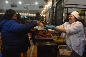 Se desarrolla con éxito Sabores Santacruceños en Gobernador Gregores