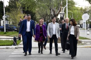 Alicia recibió al embajador de la República Portuguesa en Casa de Gobierno