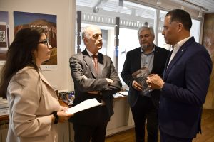 Godoy: “El embajador de Portugal se ha visto muy interesado por la diversidad de propuestas que tiene nuestra provincia”