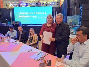 Servicios Públicos acordó obras para Jaramillo y Fitz Roy