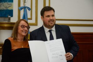 Alicia puso en funciones al nuevo ministro de Seguridad de Santa Cruz