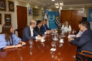 Alicia recibió a representantes de Newmont