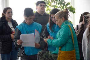 Los Operativos Territoriales “Vale Santa Cruz” llegaron hoy al barrio San Benito de Río Gallegos