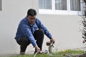 Servicios Públicos cambió válvula para modernizar la red de agua en Río Gallegos