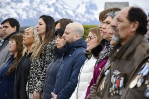 Alicia homenajeó a los veteranos de Guerra de Malvinas en Ushuaia
