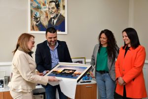 Alicia se reunió con el intendente de Ushuaia y dialogó con mujeres de la ciudad