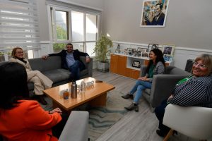 Alicia se reunió con el intendente de Ushuaia y dialogó con mujeres de la ciudad