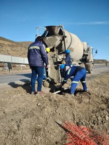 Servicios Públicos comenzó la provisión de materiales para la iluminación del acceso a Río Turbio