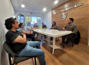 Seguridad trabaja junto a clubes para prevenir el Grooming