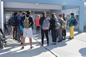 Represas:  Estudiantes de Escuelas Industriales recorrieron el emprendimiento energético más importante de Santa Cruz