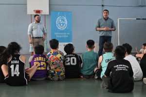 Niños y niñas del Club San Miguel recibieron charla sobre Grooming y Bullying